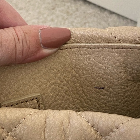 Kate Spade New York Cream Purse Handbag with Dust Cover 🐝 - Picture 9 of 13